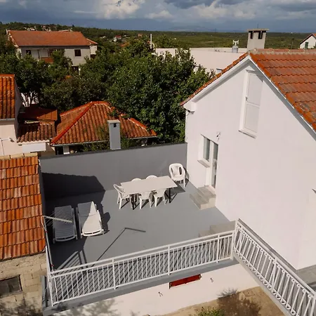 Matic Sonkovic 公寓