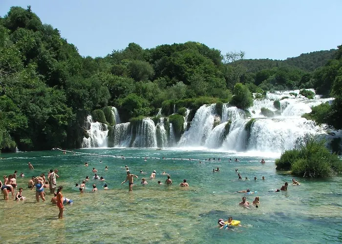 شقة Matic Sonkovic *