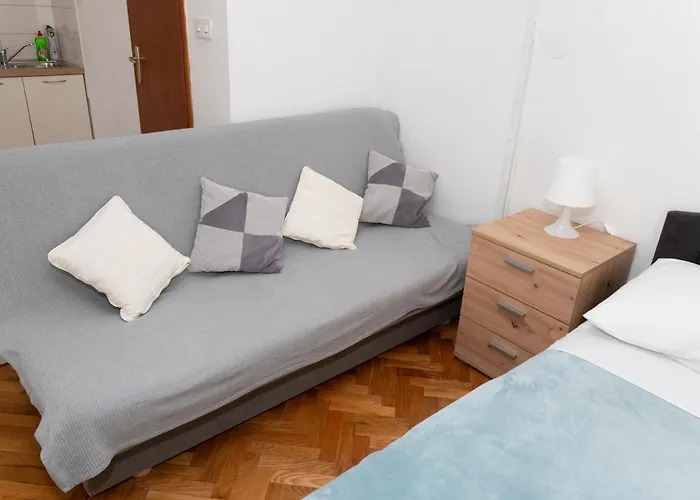 شقة Matic Sonkovic سكرادين